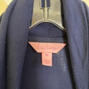Lilly Pulitzer Navy NWOT long cardigan with pockets and thumb holes.